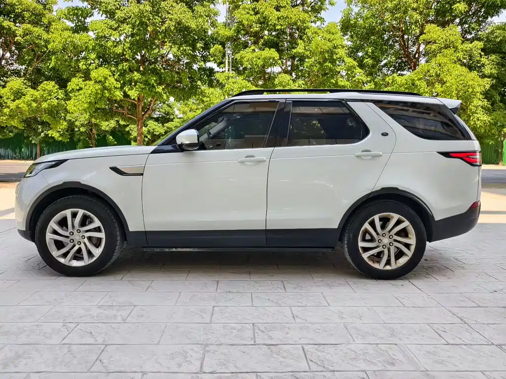 Land Rover Discovery 2018 3.0 SC V6 HSE