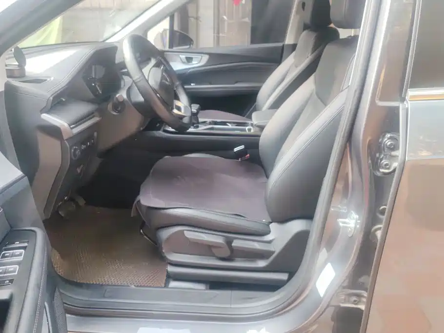 Wuling Jiachen — миниатюра 9