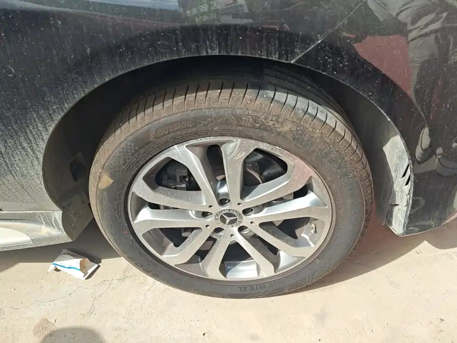 Mercedes-Benz GLE (Import) — миниатюра 6