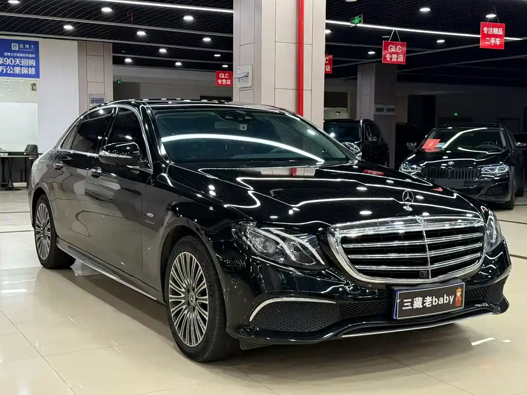 Mercedes-Benz E-Class — миниатюра 3