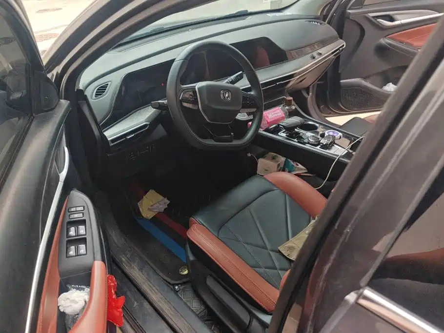 Changan Eado — миниатюра 9