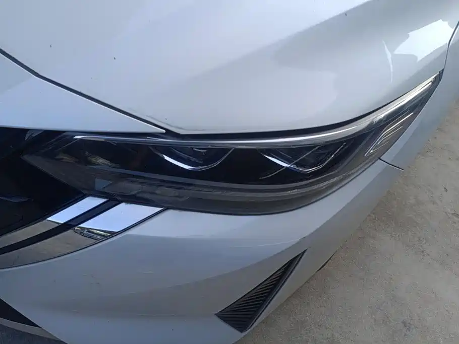 Nissan Sylphy — миниатюра 5