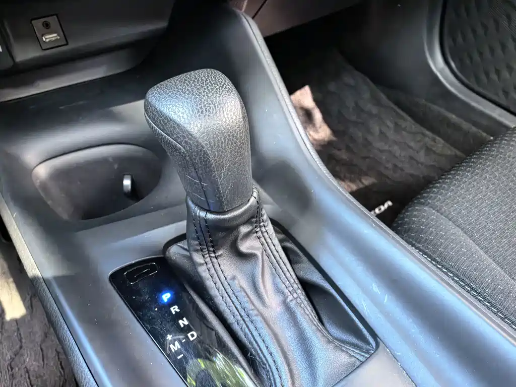 Toyota IZOA — миниатюра 15