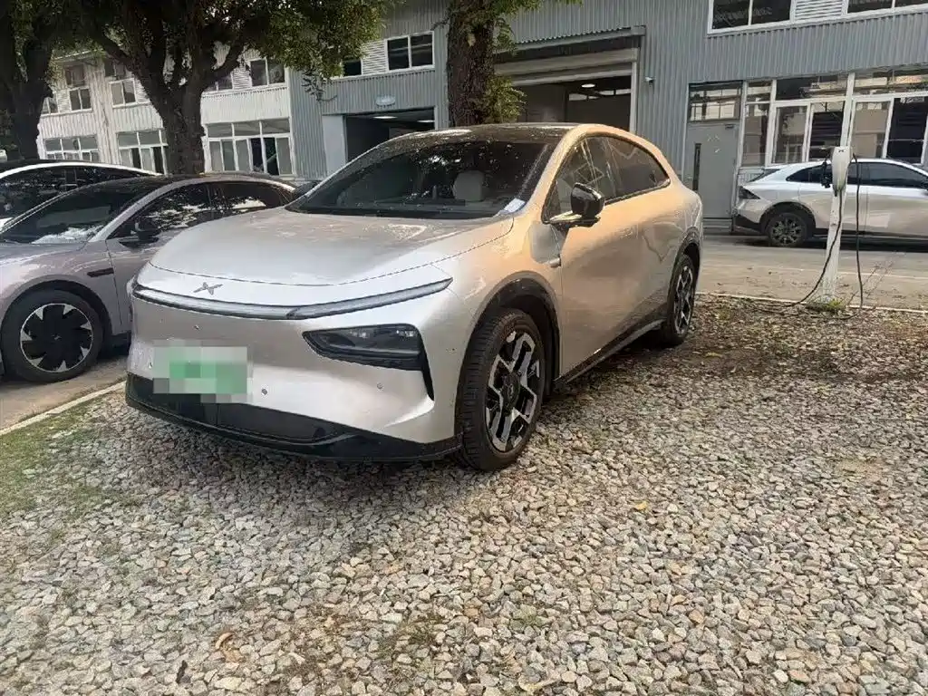 XPeng 小鹏G7 2025