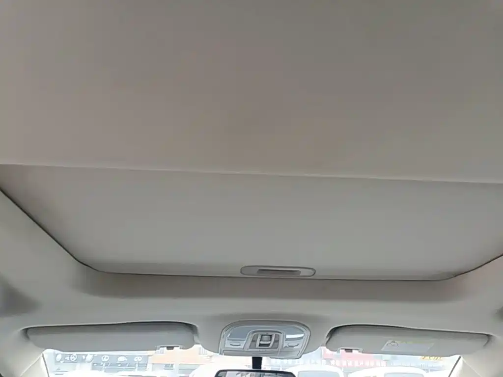 BYD MAX — миниатюра 18