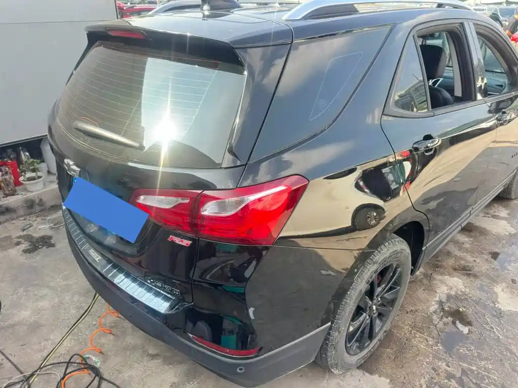 Chevrolet Equinox — миниатюра 3