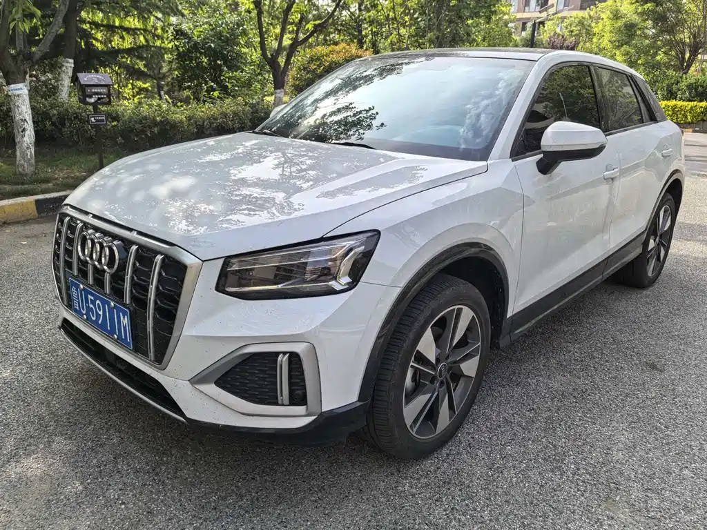 Купить Audi Q2L