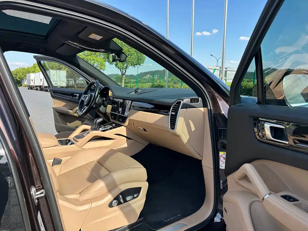 Porsche Cayenne 2019 Cayenne E-Hybrid 2.0T