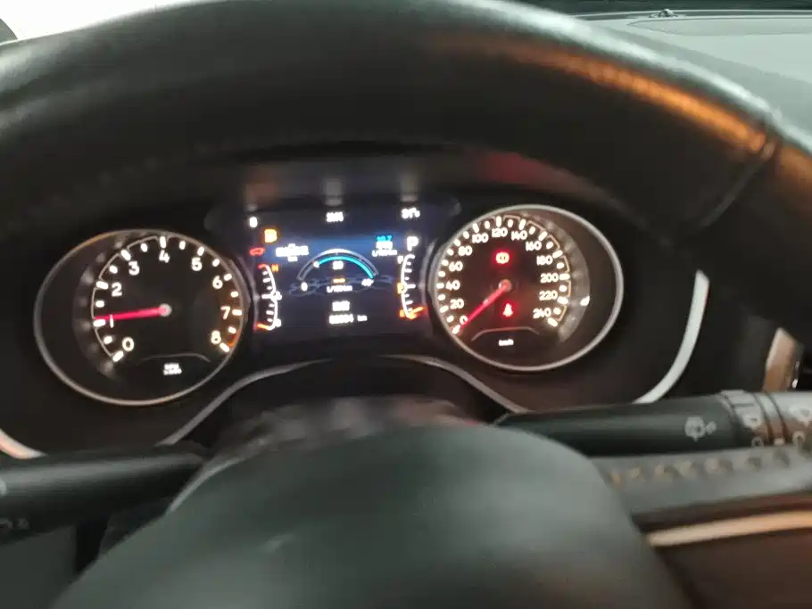 Jeep Compass — миниатюра 14