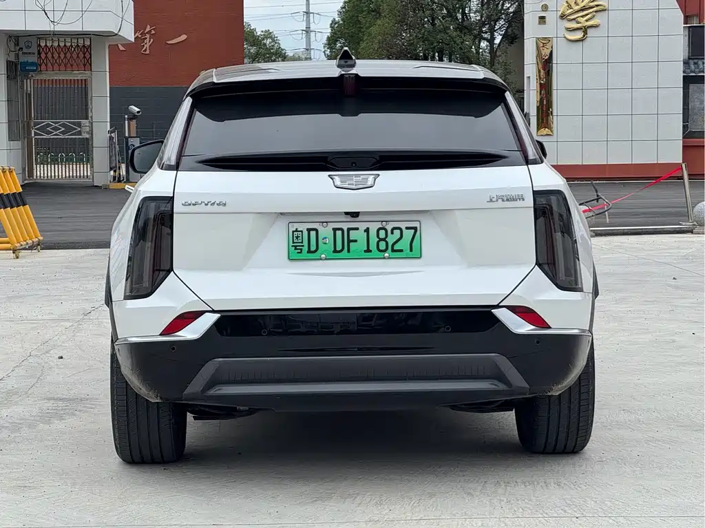 Cadillac IQ — миниатюра 9