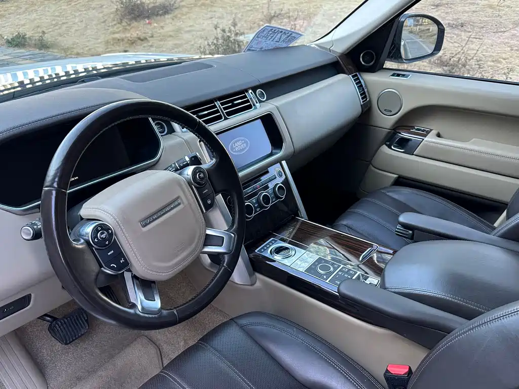 LAND ROVER RANGE ROVER