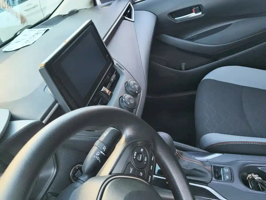 Toyota Corolla — миниатюра 13