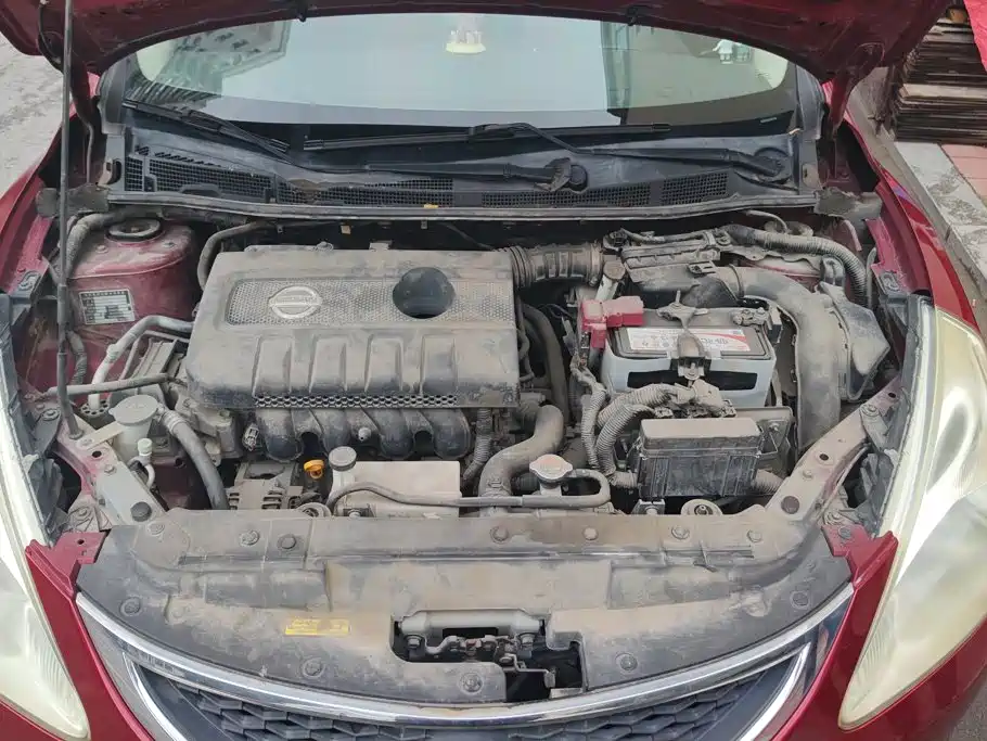 Nissan Tiida — миниатюра 10