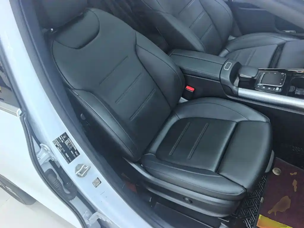 Mercedes-Benz GLA — миниатюра 25