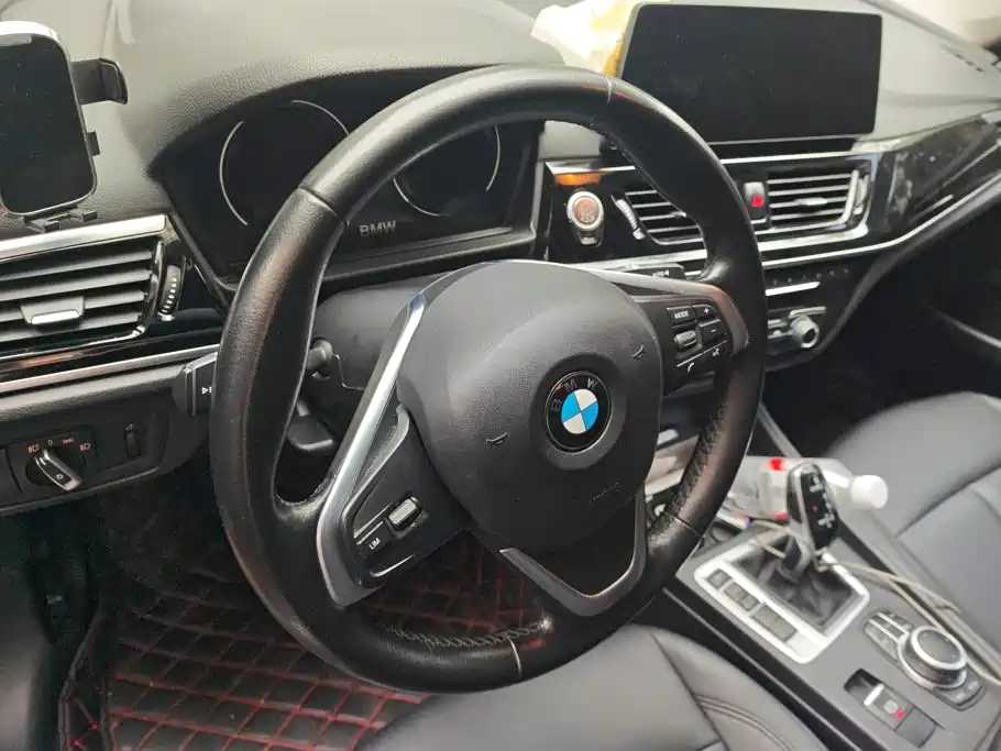 BMW 1 Series — миниатюра 14