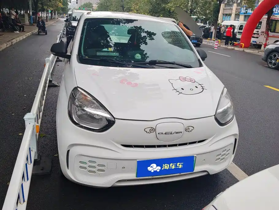 Roewe Clever — миниатюра 2