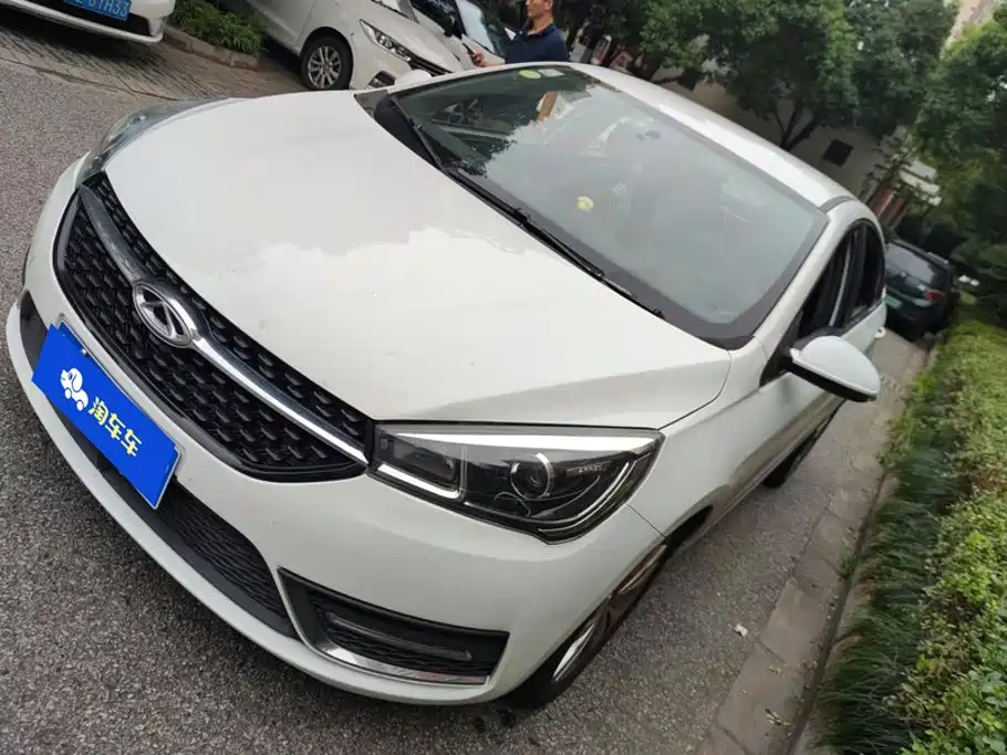 Chery Arrizo 5