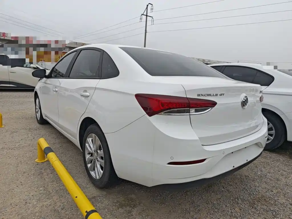 Buick Excelle — миниатюра 5
