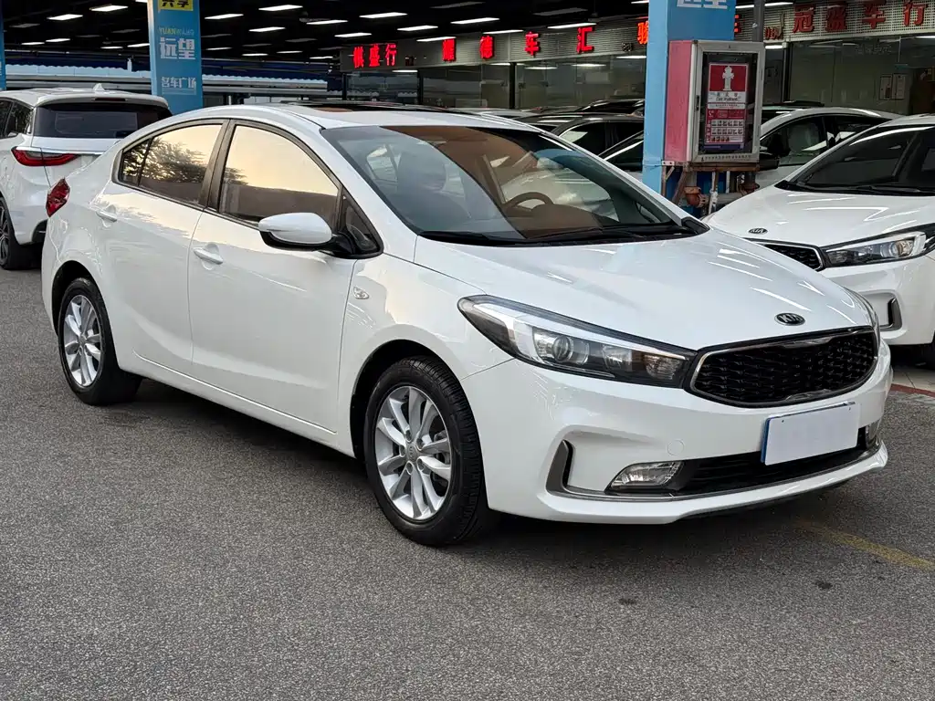 KIA K3