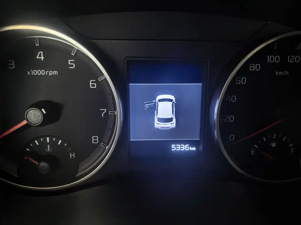 Kia KX1 - фото 10
