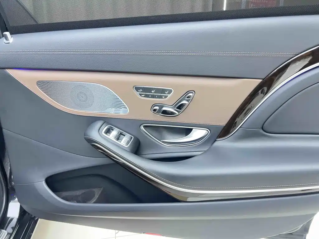 Mercedes-Benz Maybach S-Class S 2018 S 560 4MATIC