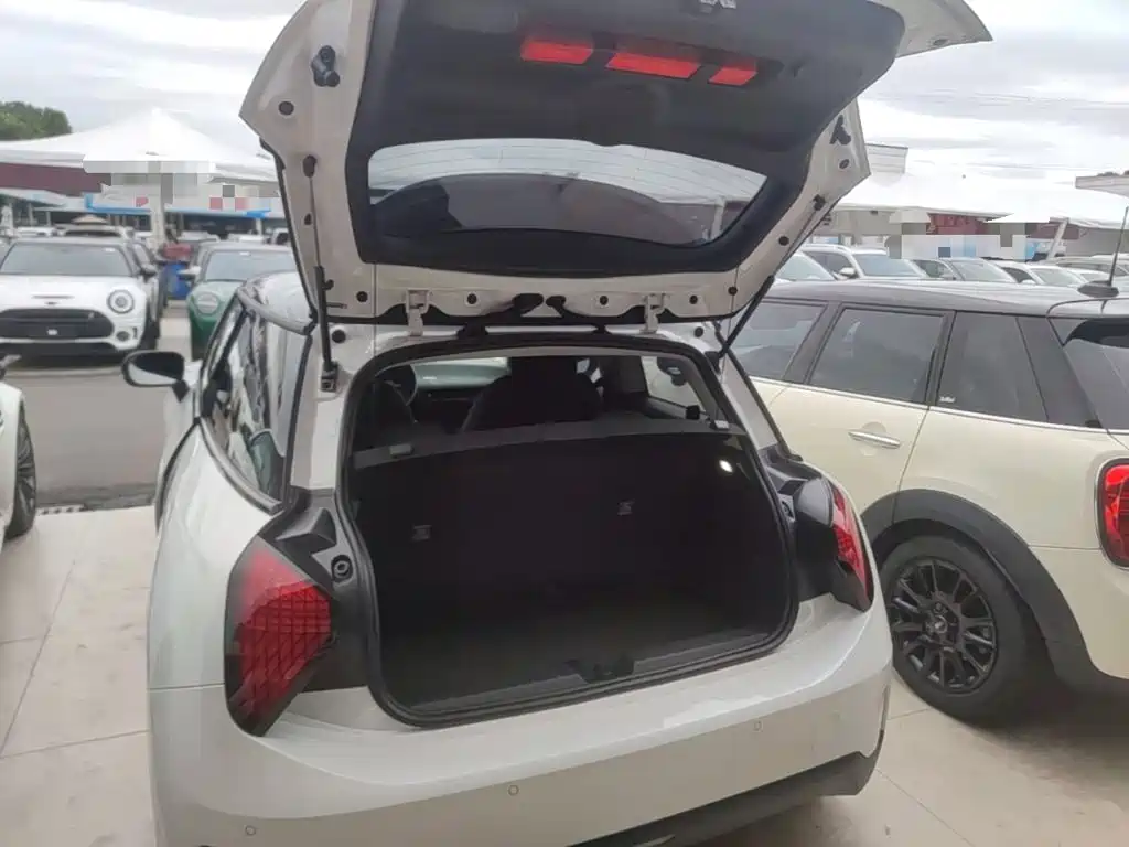 MINI MINI COOPER EV — миниатюра 19