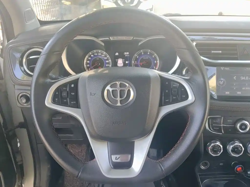Zhonghua V3 — миниатюра 11