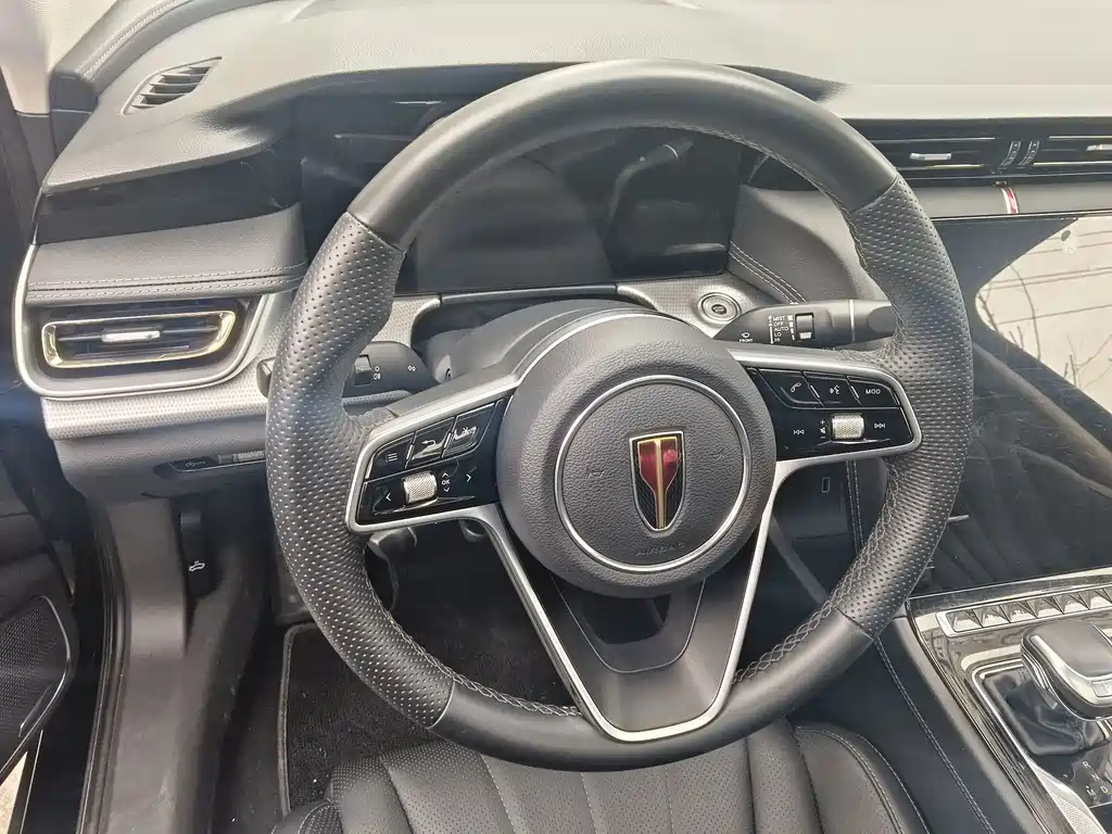 Hongqi Hongqi H5 — миниатюра 4