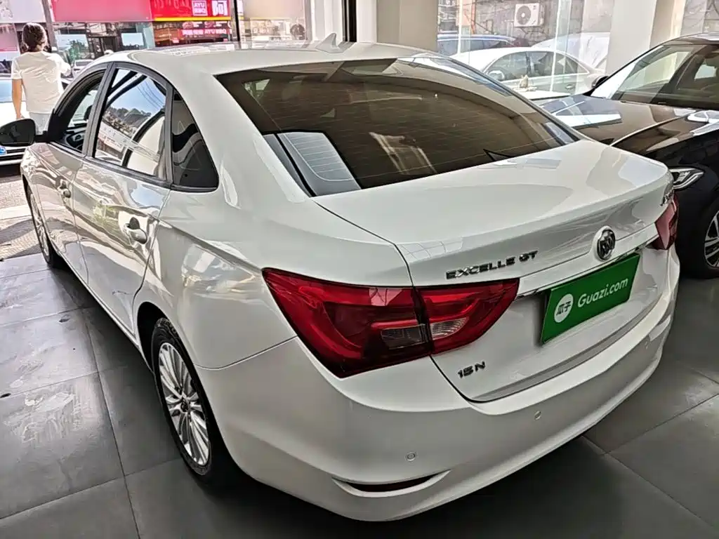 Buick Excelle — миниатюра 5