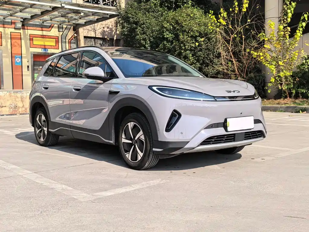 BYD Sealion 05 EV — миниатюра 3