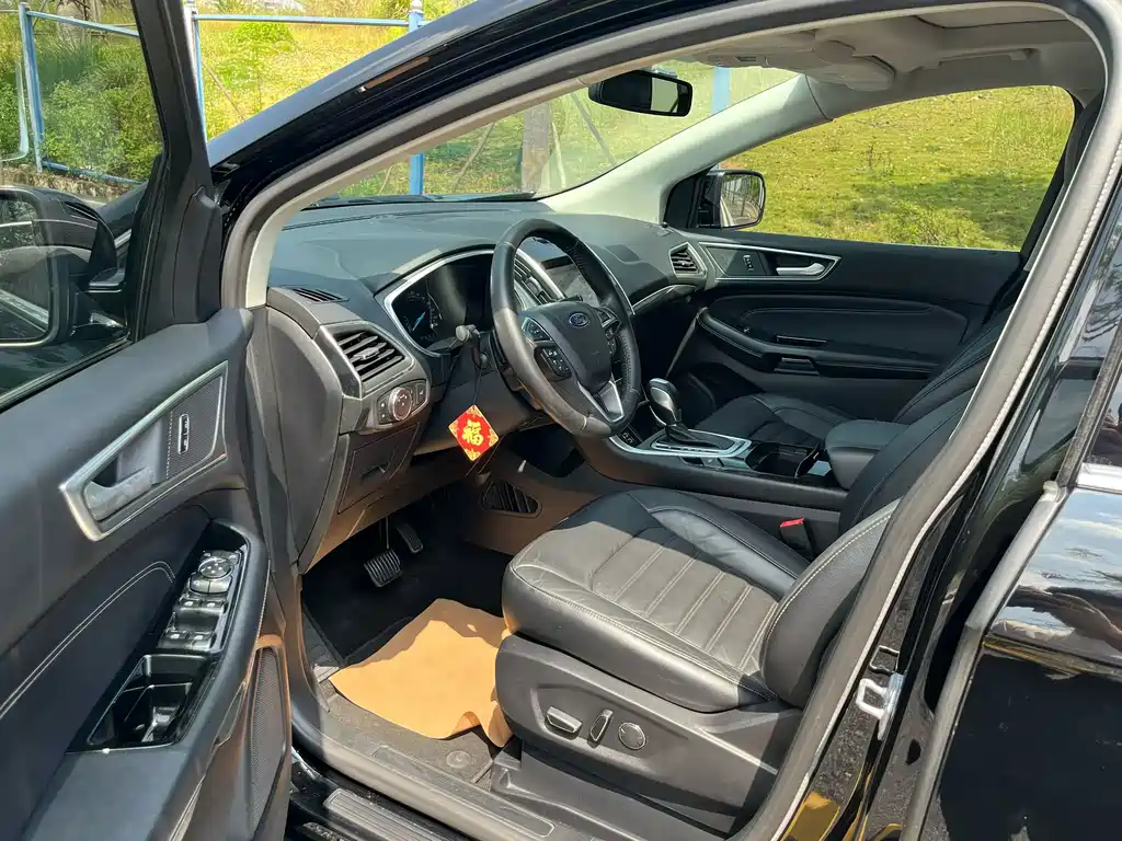 Ford Edge — миниатюра 9
