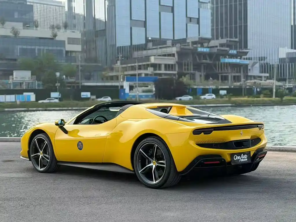 Ferrari 296 — миниатюра 3