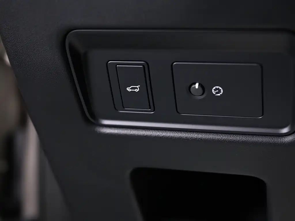 Land Rover Discovery - фото 17