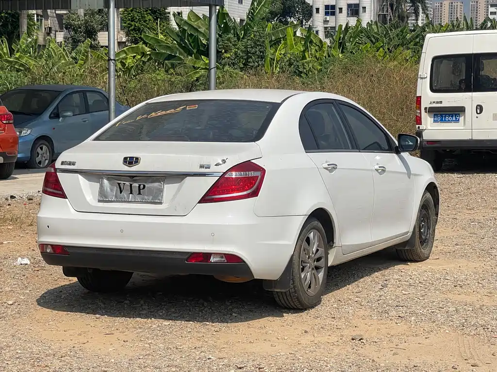 Geely Emgrand — миниатюра 4