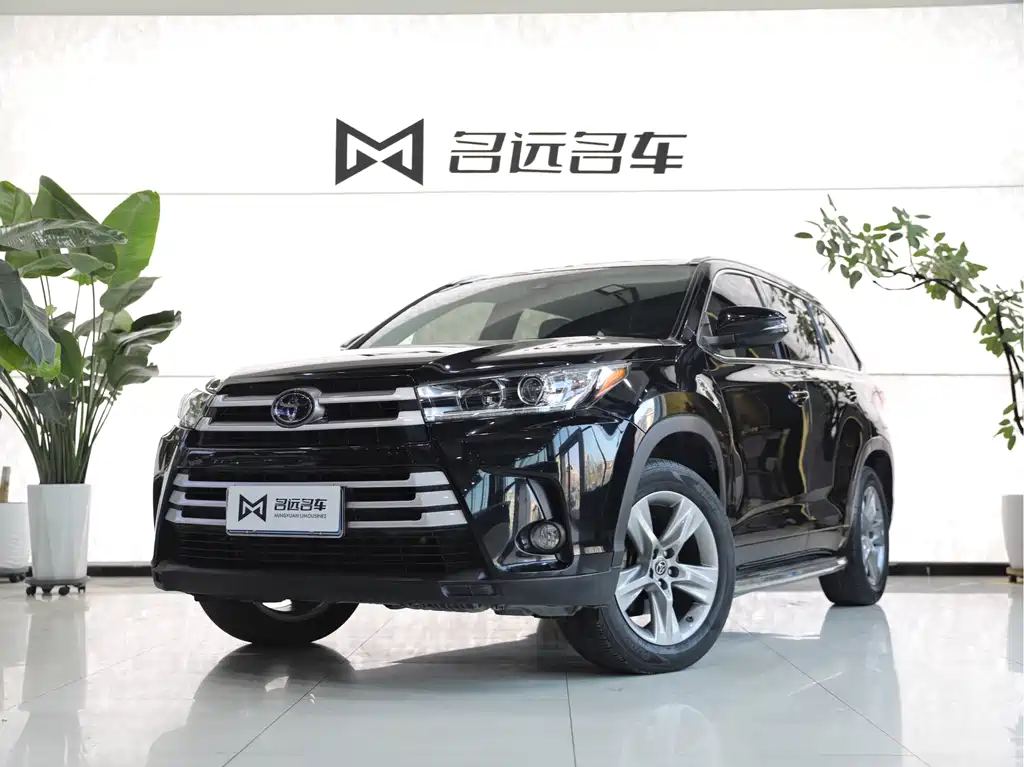 TOYOTA HIGHLANDER