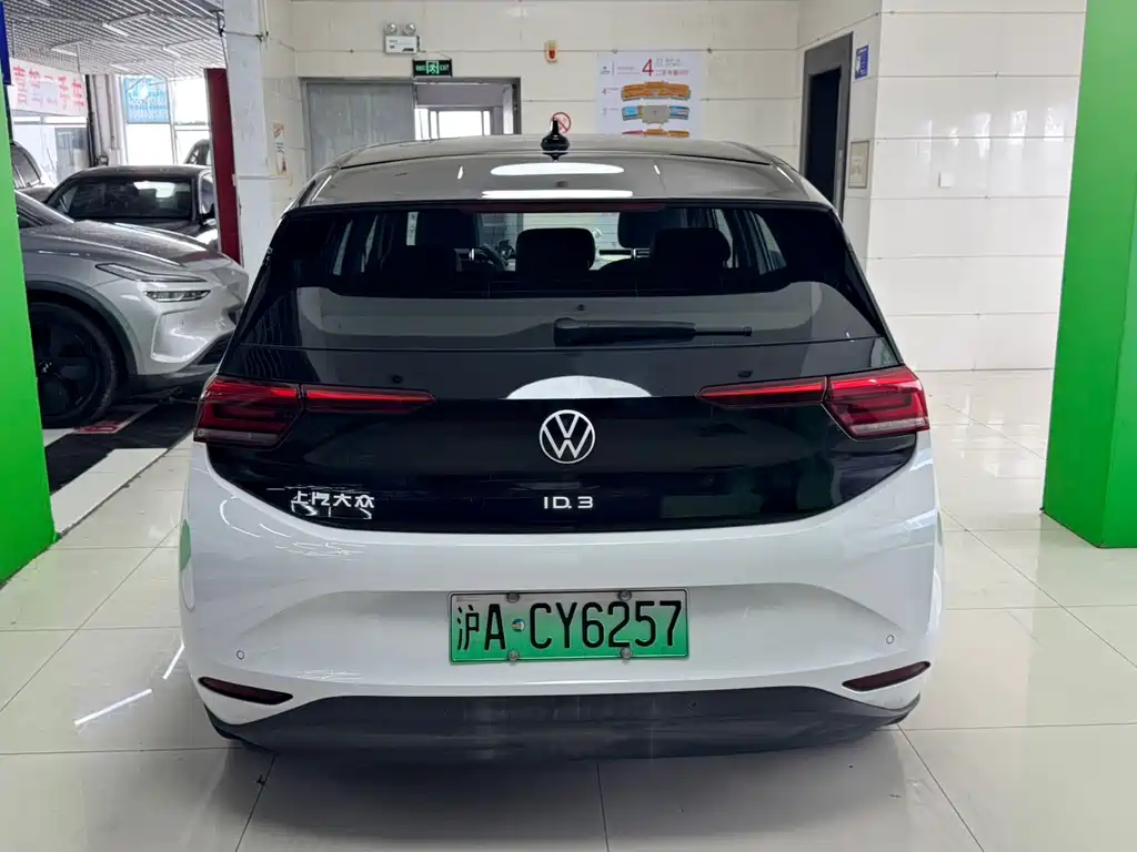 Volkswagen ID.3 — миниатюра 5