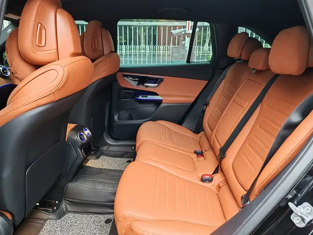 Mercedes-Benz GLC — миниатюра 11