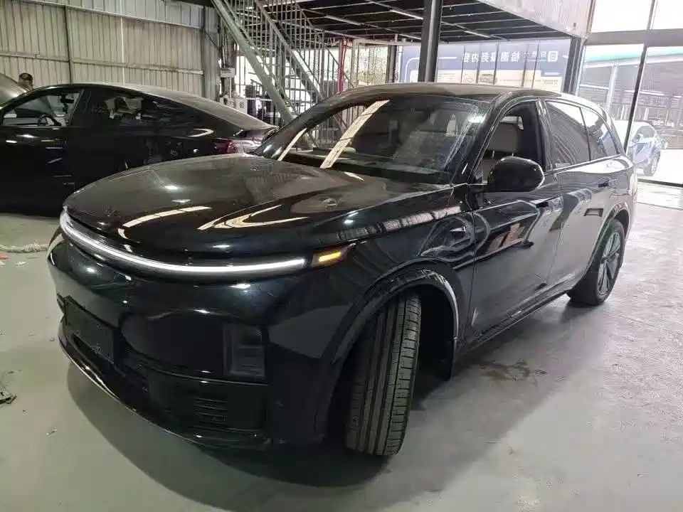 Li Auto Li L7 2024