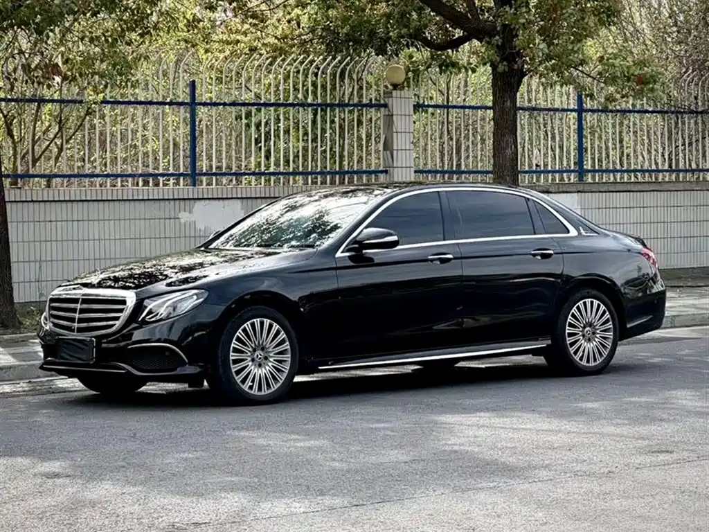 Mercedes-Benz E-Class 2019