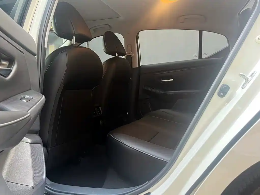 Nissan Sylphy — миниатюра 10