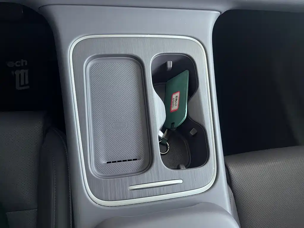 Leapmotor Leapmotor C10 — миниатюра 17