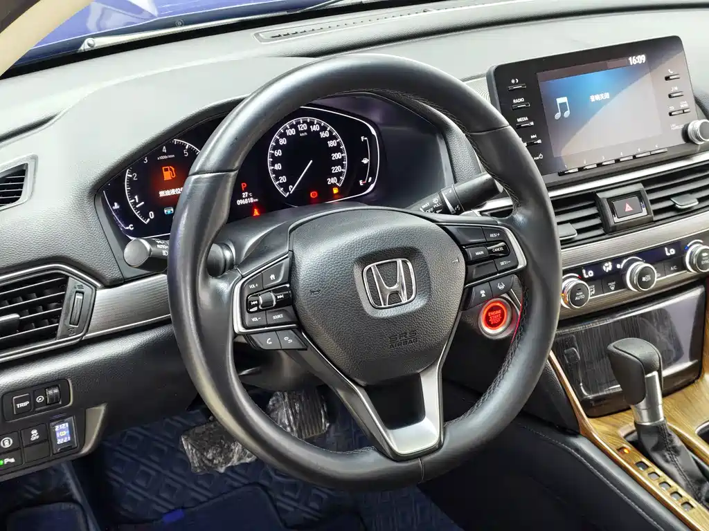 Honda Accord — миниатюра 12