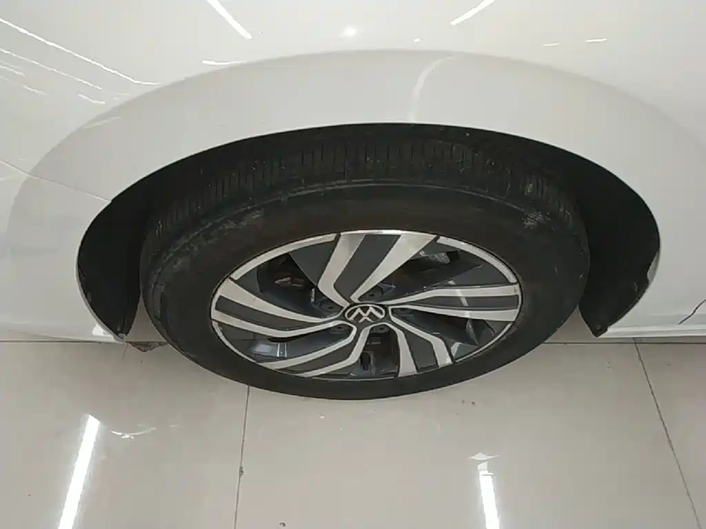 Volkswagen Bora — миниатюра 23