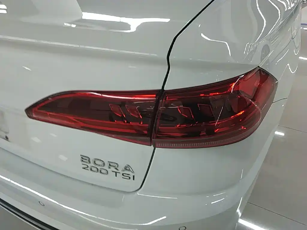 Volkswagen Bora — миниатюра 8