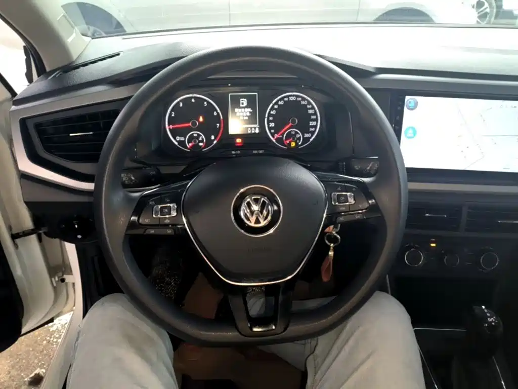 Volkswagen Polo — миниатюра 11
