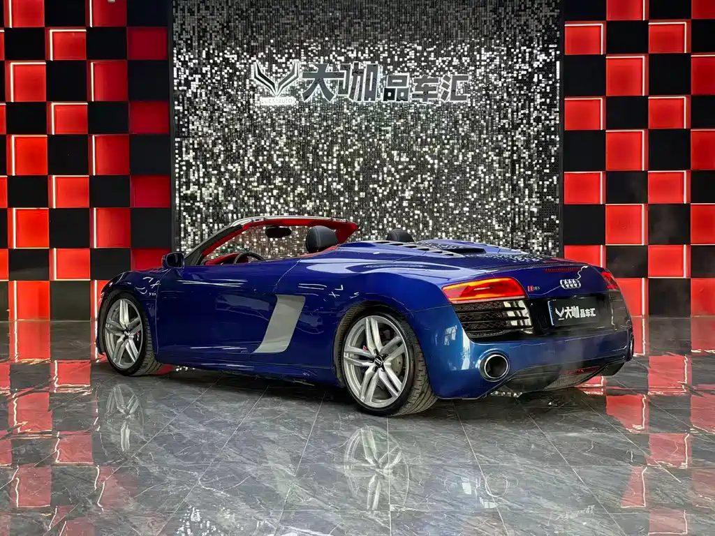 Audi R8 2014 Spyder 5.2 FSI quattro