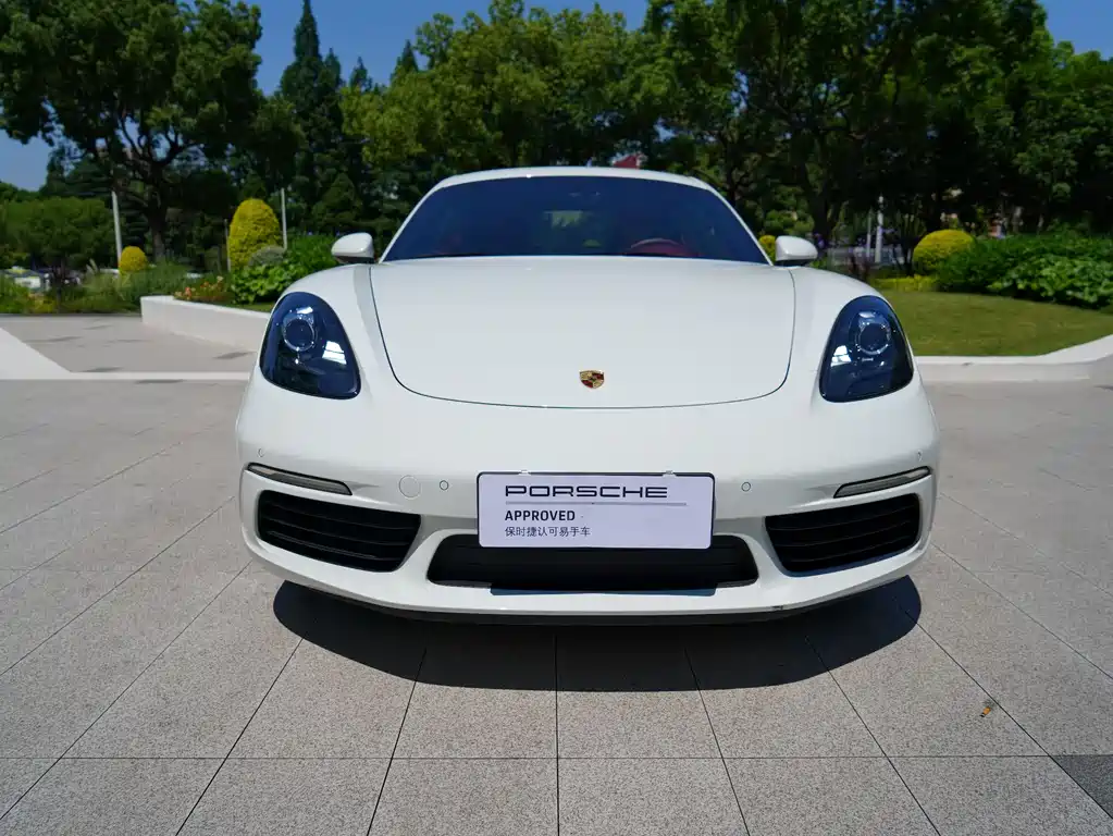 Porsche 718 2018 Cayman 2.0T