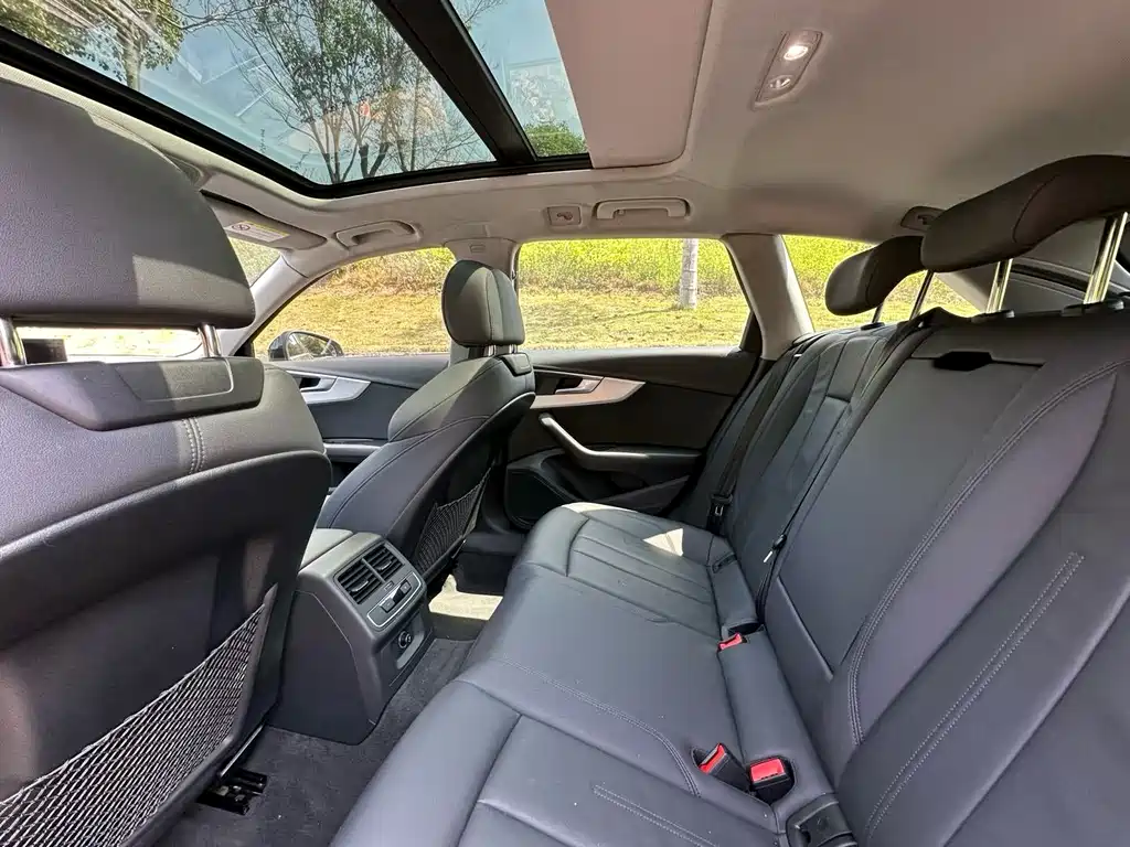 Audi A4 2021 Avant 40 TFSI Luxury