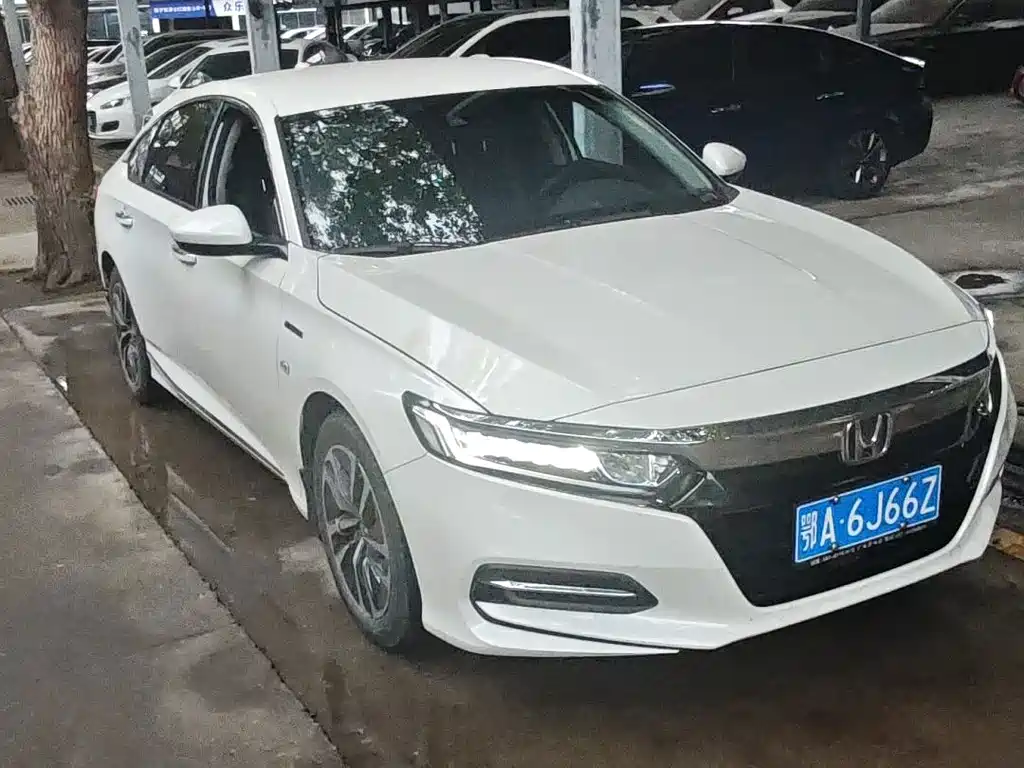 Honda Accord — миниатюра 2