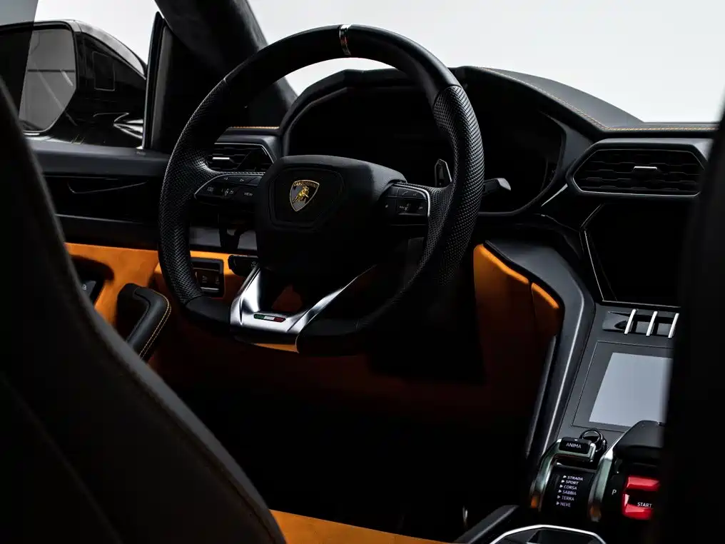 Lamborghini Urus — фотографии объявления, Фото 11